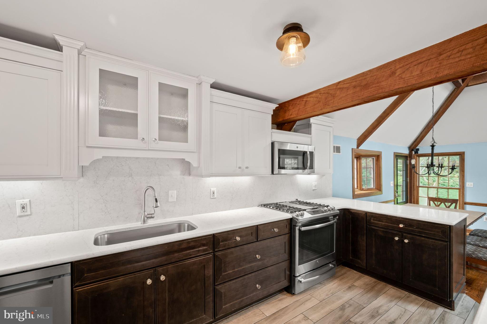 113 Westminster Drive Wallingford, PA 19086 - Photo 17 of 30 Kitchen