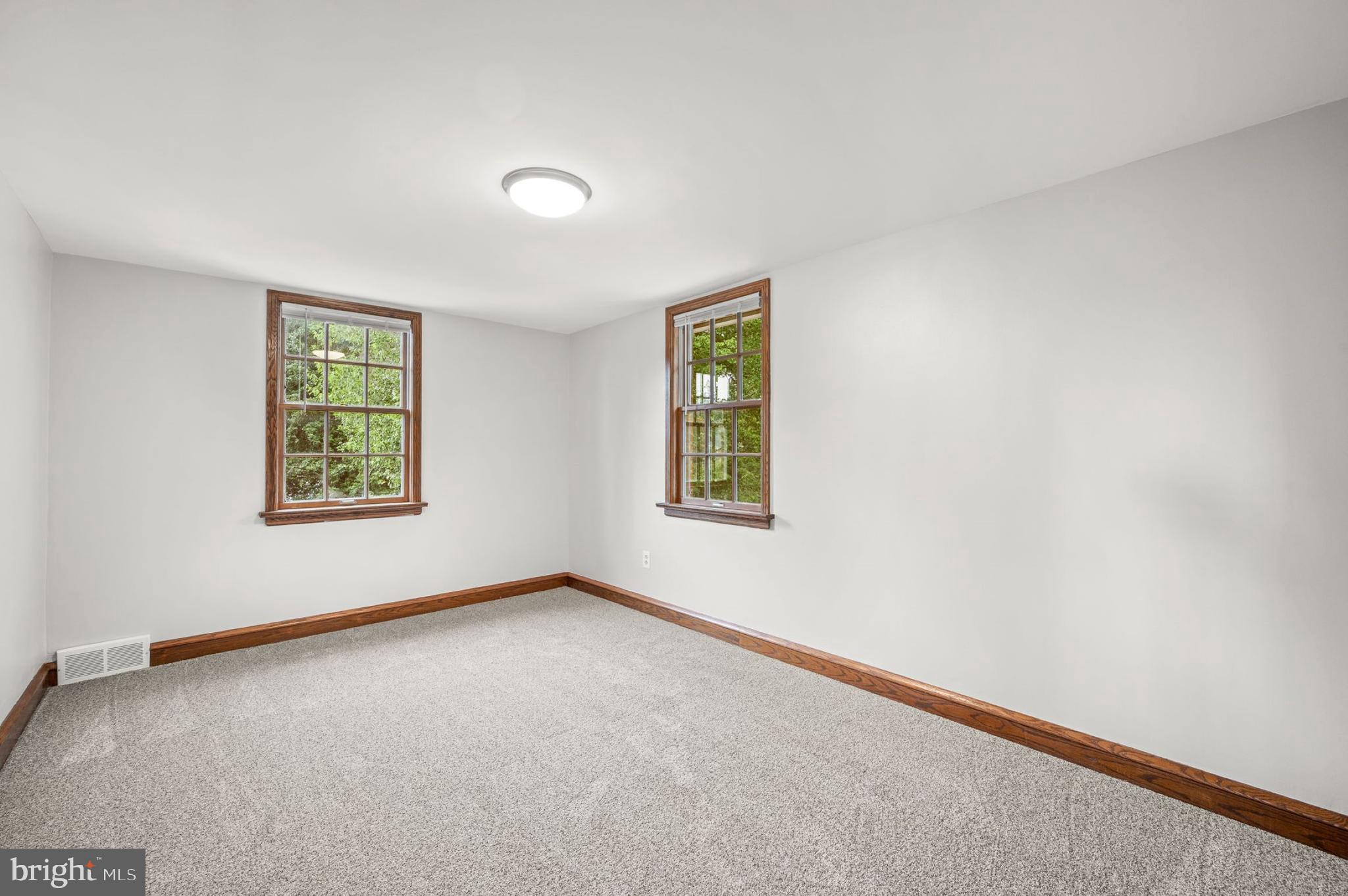 113 Westminster Drive Wallingford, PA 19086 - Photo 23 of 30 2nd Bedroom