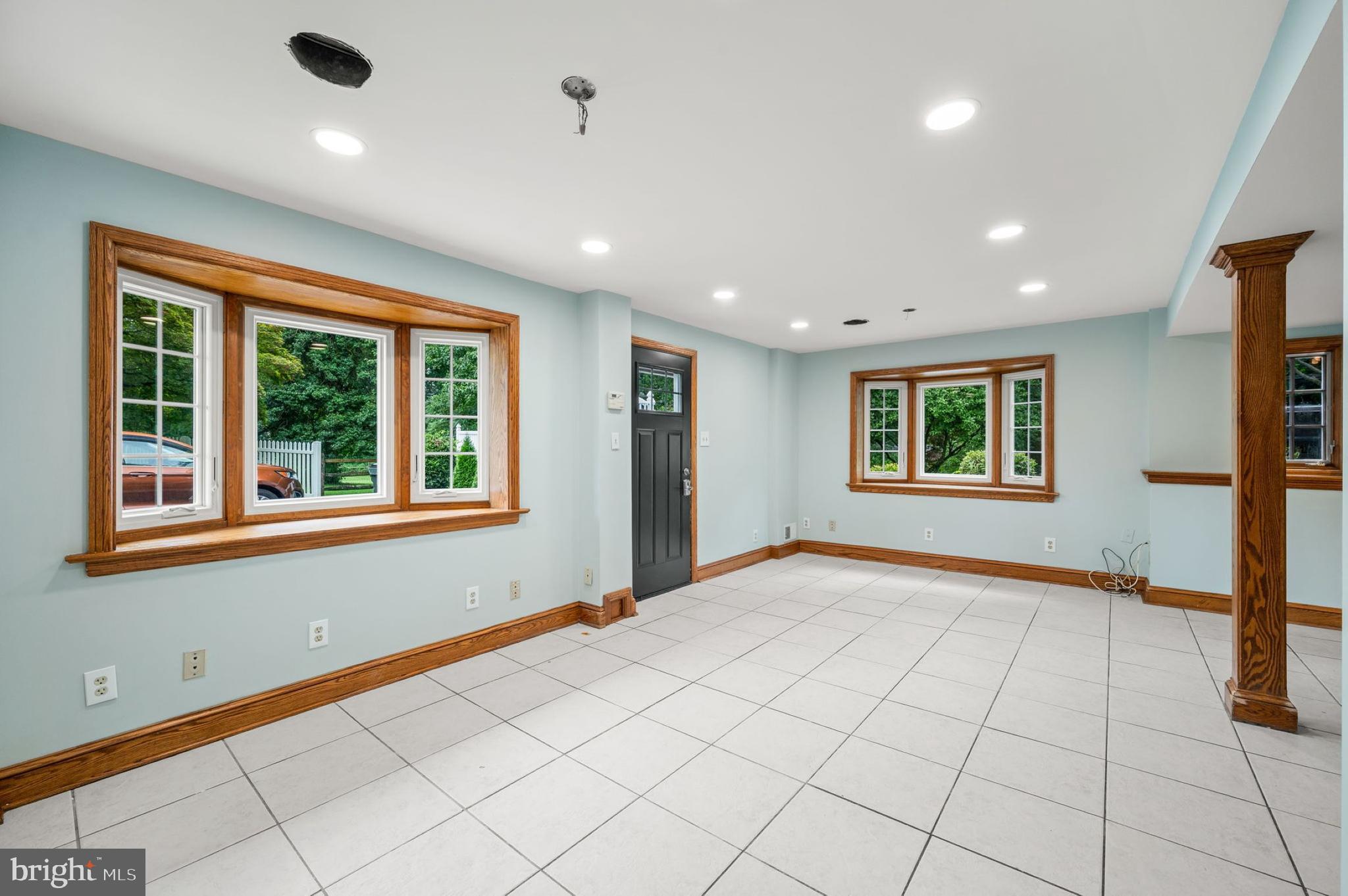 113 Westminster Drive Wallingford, PA 19086 - Photo 28 of 30 Study / Den