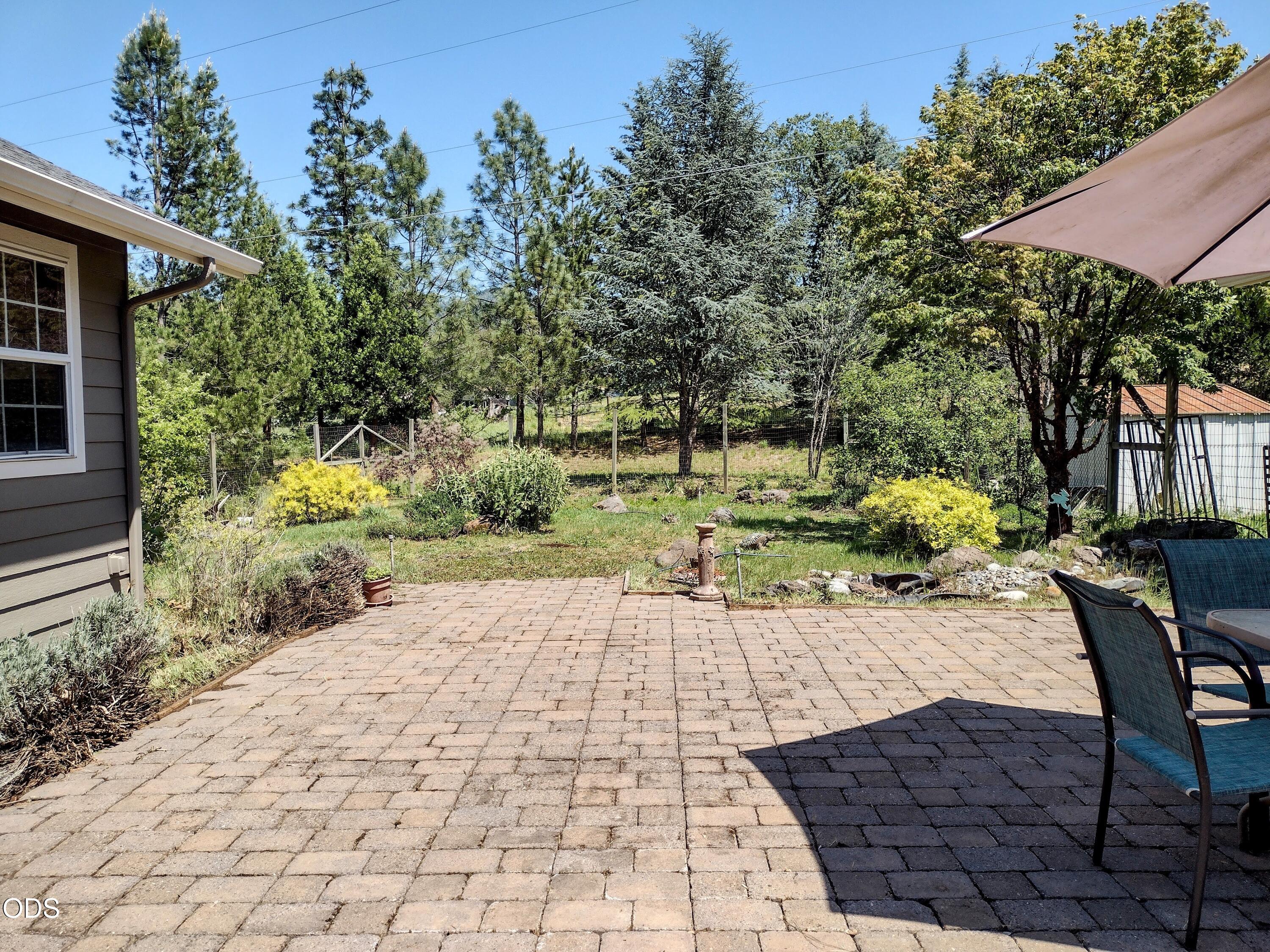 1775 Wards Creek Road Rogue River, OR 97537 - Photo 61 of 62