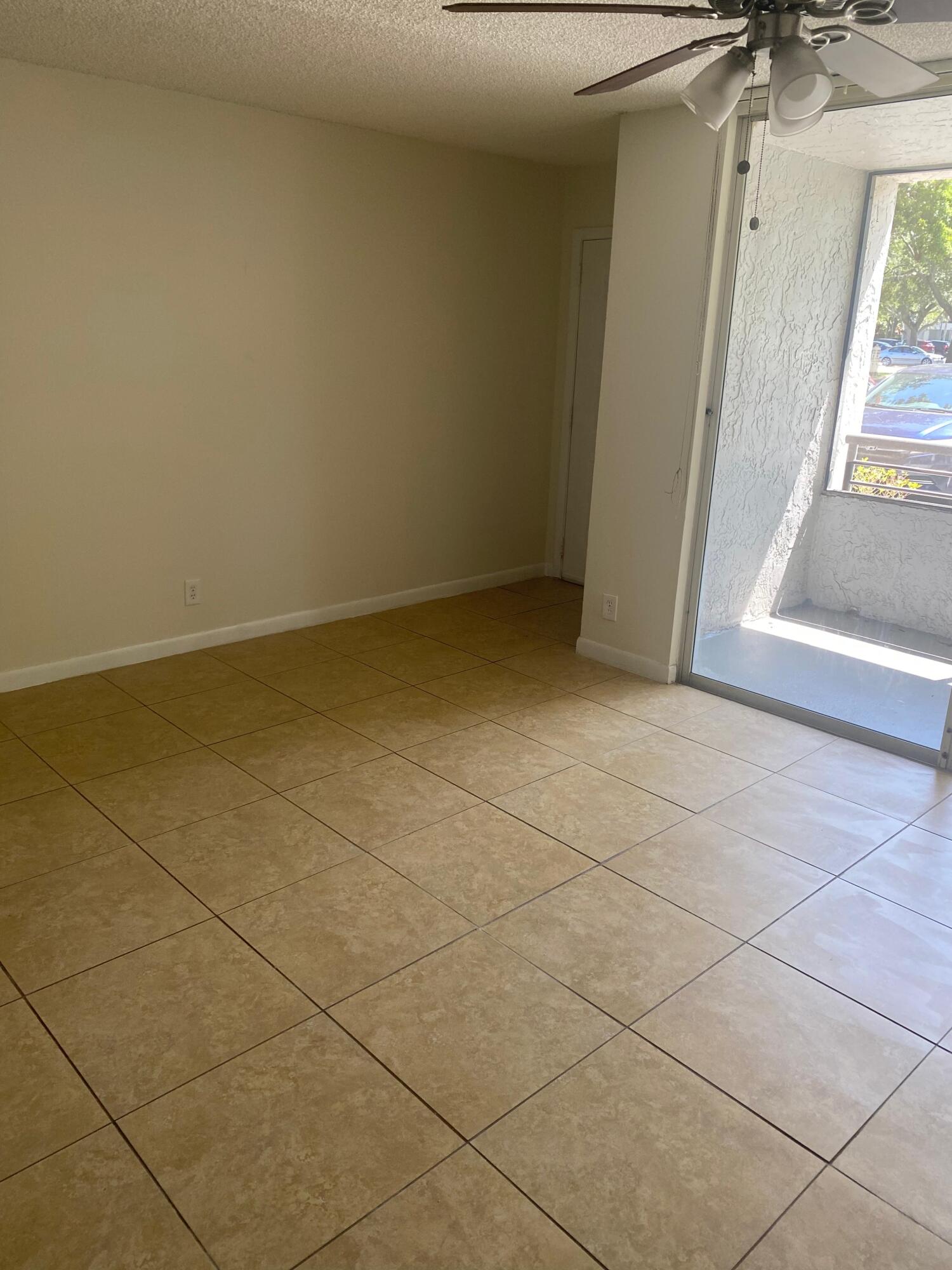 601 Lyons Road, Unit 7105 Coconut Creek, FL 33063 - Photo 4 of 13