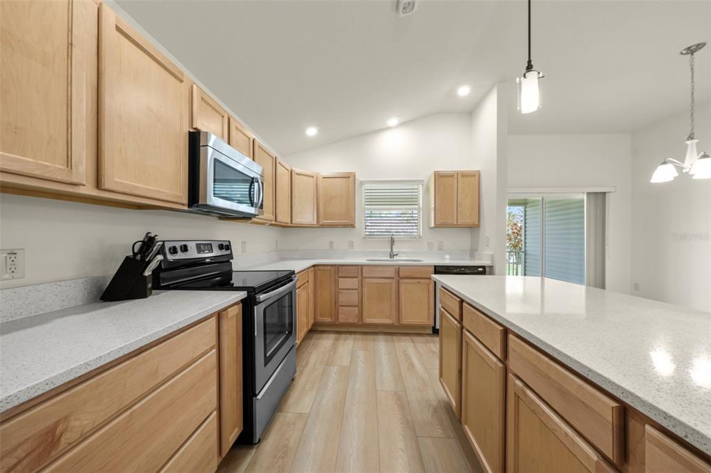 2418 Hopespring Loop The Villages, FL 32162 - Photo 8 of 24