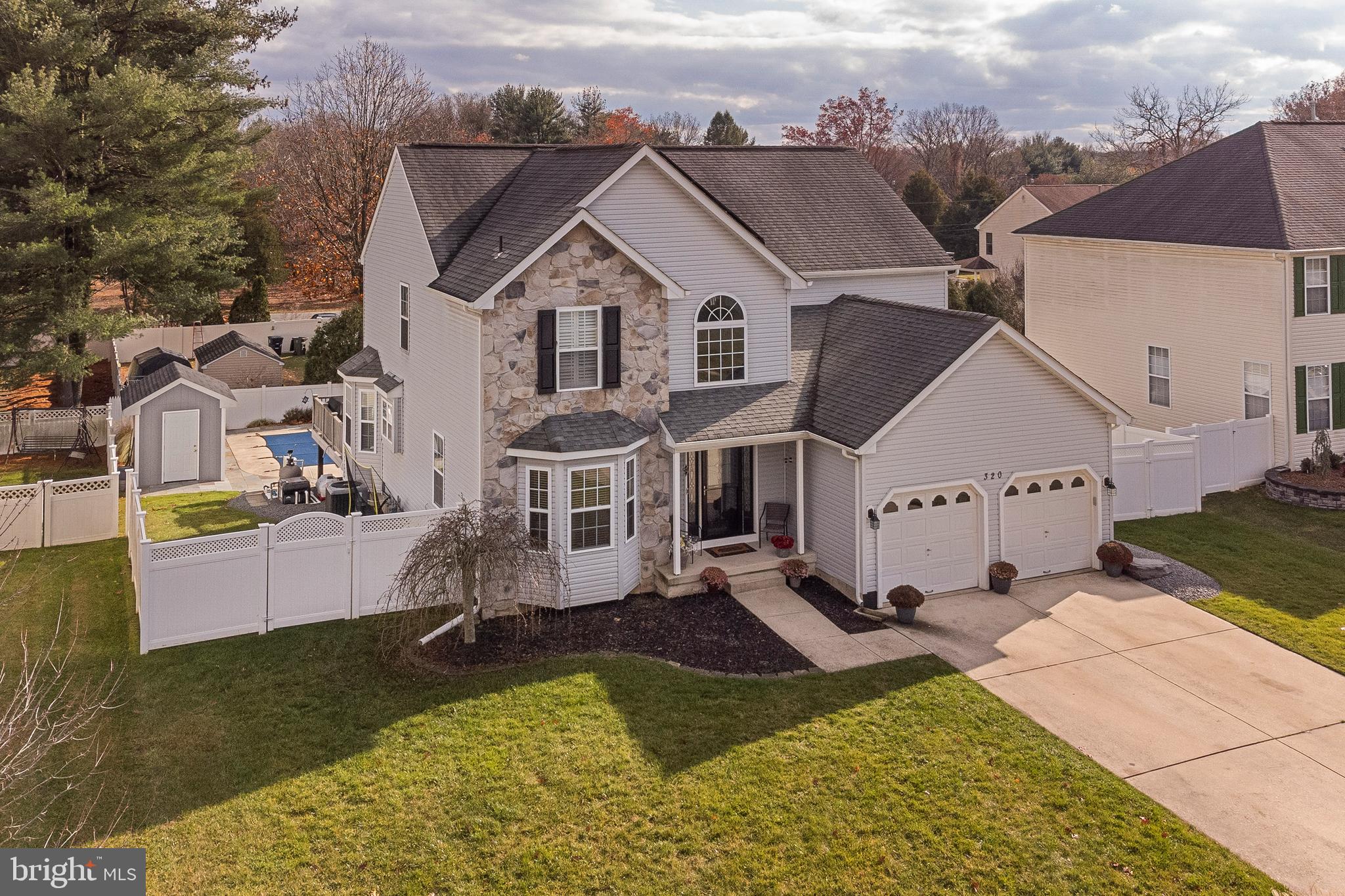 320 Christina Lane Williamstown, NJ 08094 - Photo 2 of 40