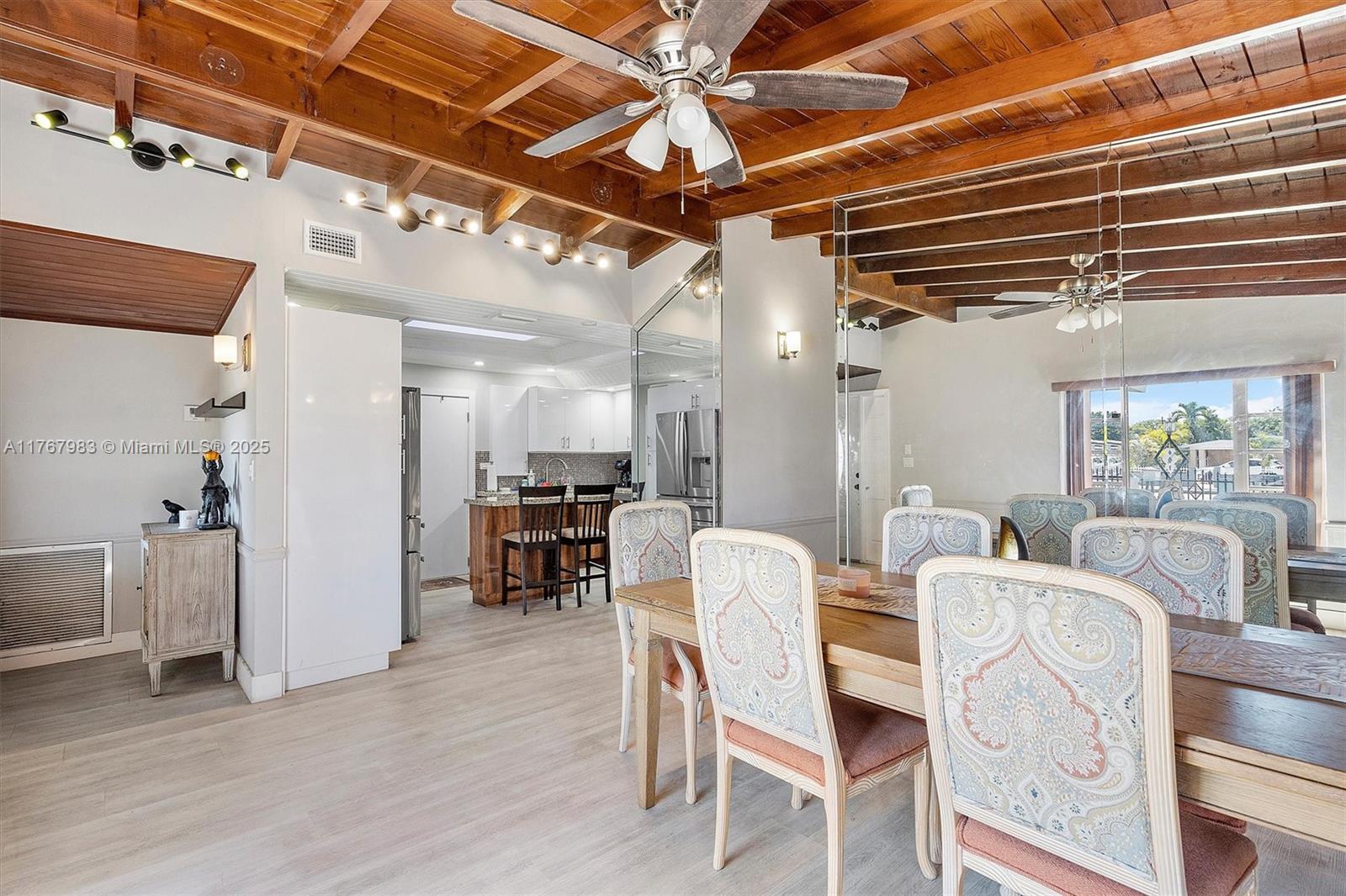 881 Hialeah Drive Hialeah, FL 33010 - Photo 3 of 17