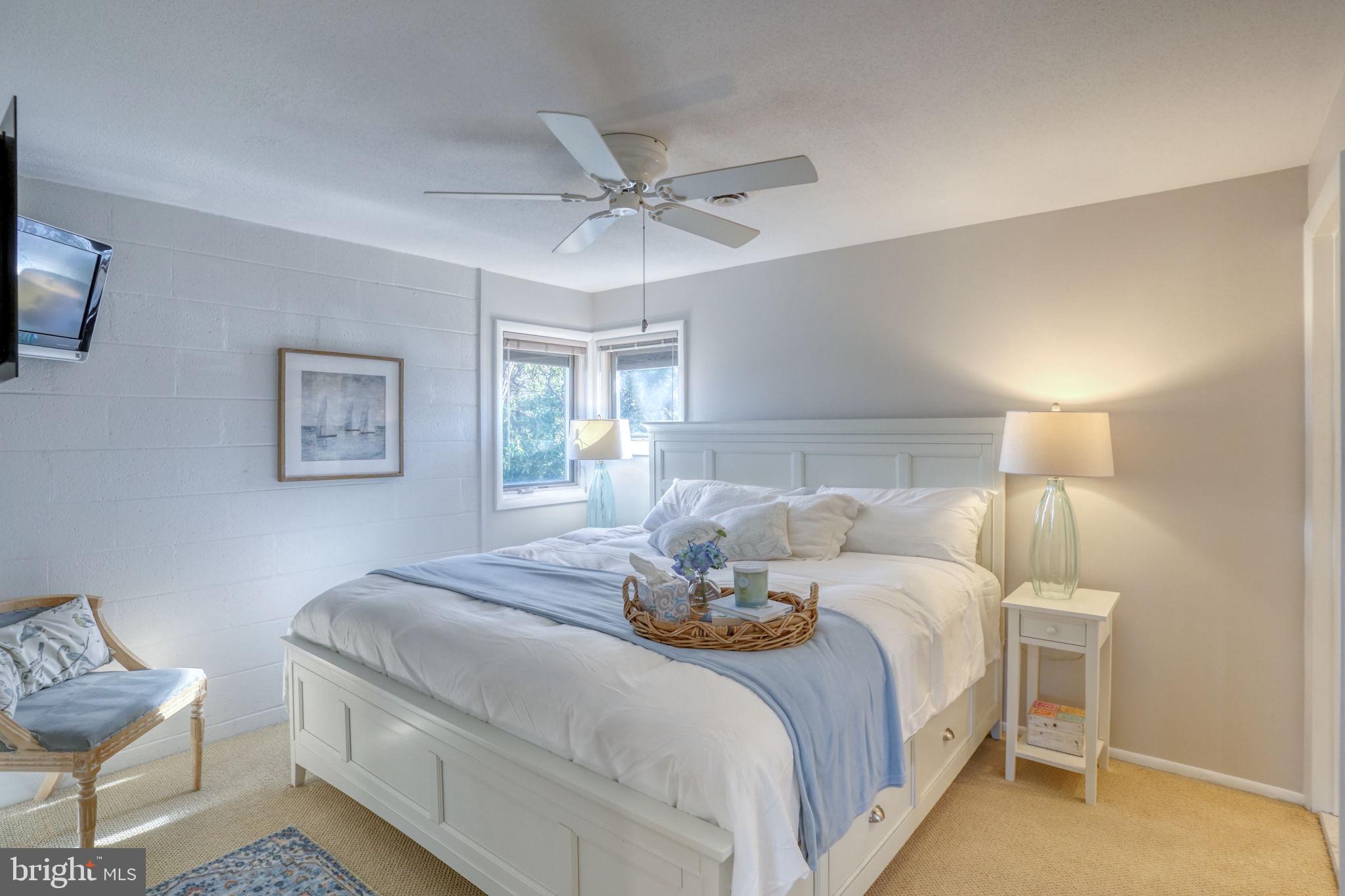 2 Newbold Square, Unit 2 Rehoboth Beach, DE 19971 - Photo 18 of 57 Primary Bedroom