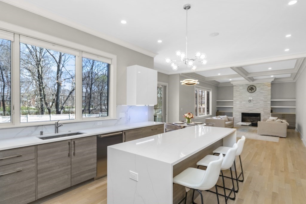45 Fox Hill Road Newton, MA 02459 - Photo 13 of 25 Gallery Image 13