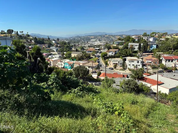 $200,000 | 3611 Meisner Street, Los Angeles, CA 90063