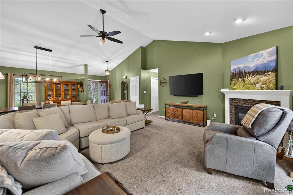 7659 Clyde Road Fenton, MI 48430 - Photo 11 of 52