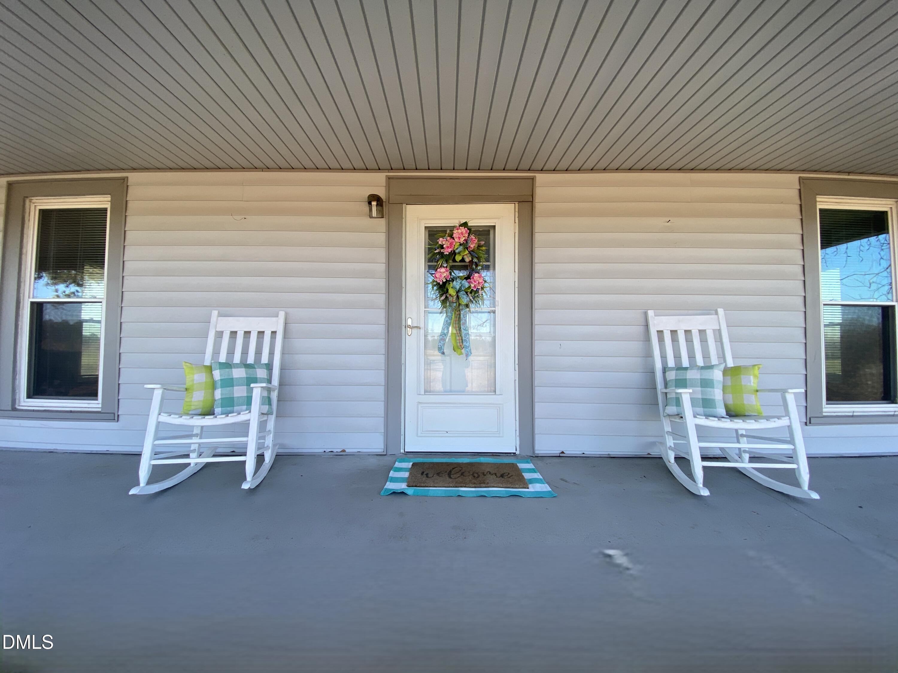 3038 Brogden Road Smithfield, NC 27577 - Photo 4 of 40 IMG_7072