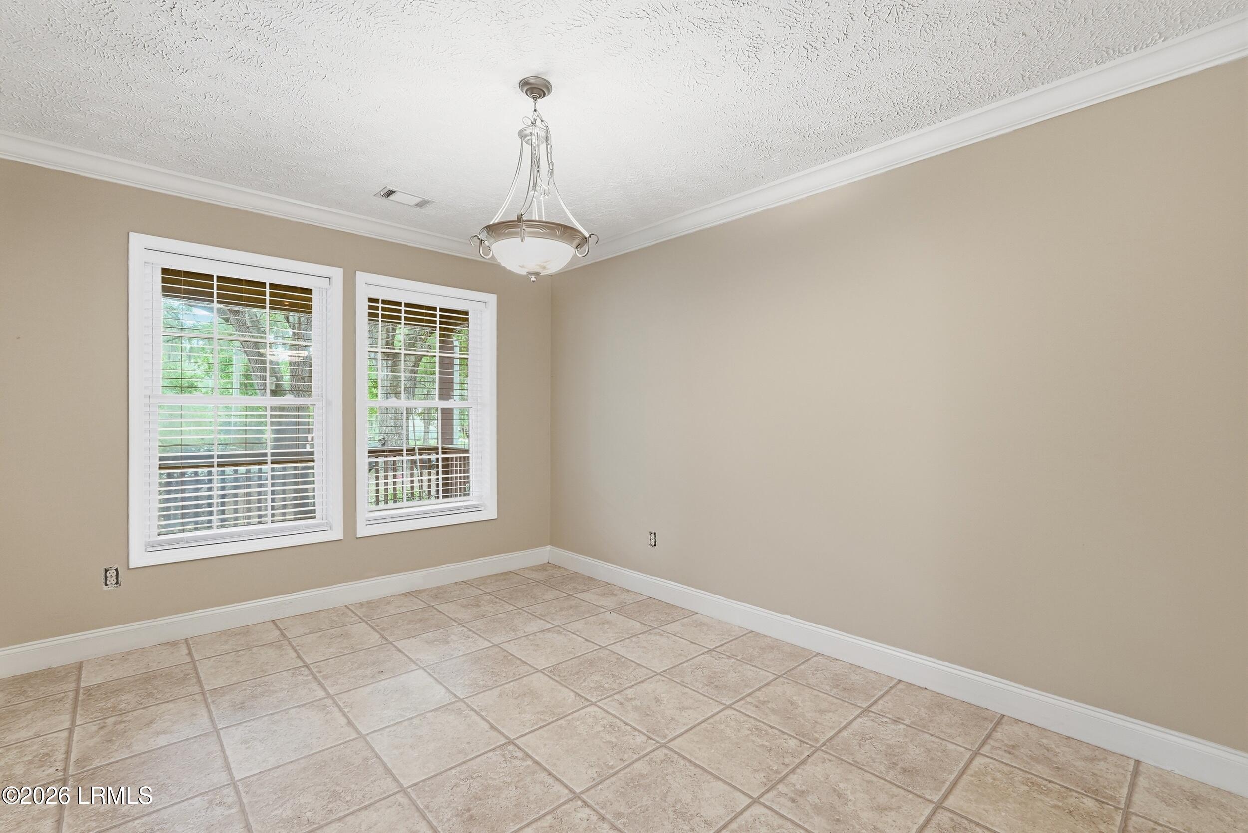 12 Ard Road Beaufort, SC 29906 - Photo 12 of 53 34_img_030