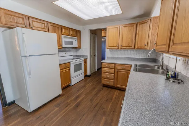 $2,000 | 7210 Millbrook Court, Fountain, CO 80817