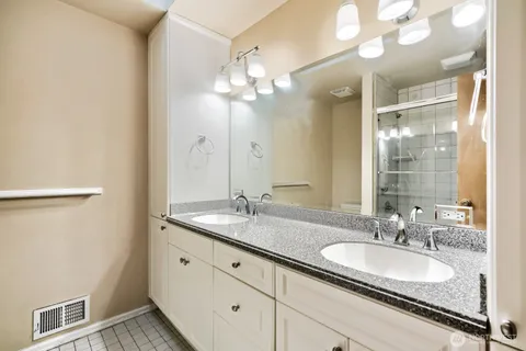 $699,950 | 617 South 301st Street, Federal Way, WA 98003