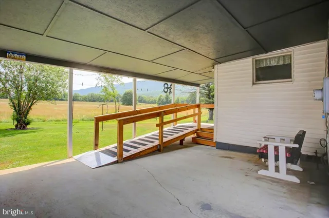 $299,900 | 17509 Steck Road, Willow Hill, PA 17271