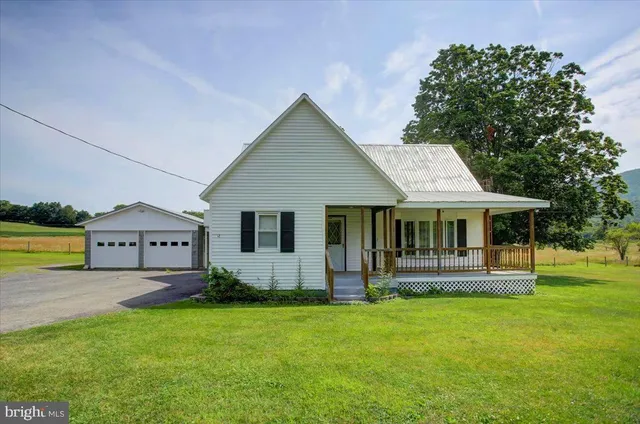 $299,900 | 17509 Steck Road, Willow Hill, PA 17271