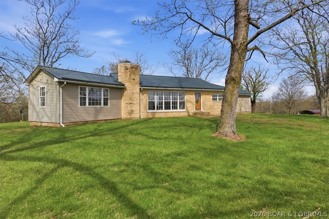 656 South Walnut Street St. Elizabeth, MO 65075 - Photo 2 of 43