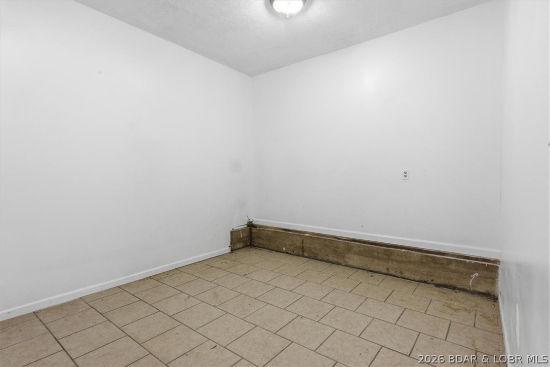 656 South Walnut Street St. Elizabeth, MO 65075 - Photo 39 of 43
