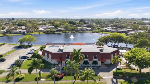 $139,900 | 461 Holyoke Lane, Lake Worth, FL 33467