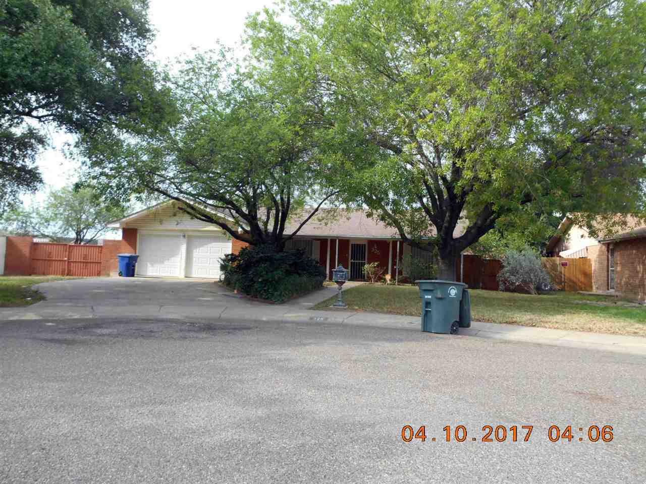 325 West Maple Loop Laredo, TX 78041 - Photo 5 of 12 Gallery Image 5