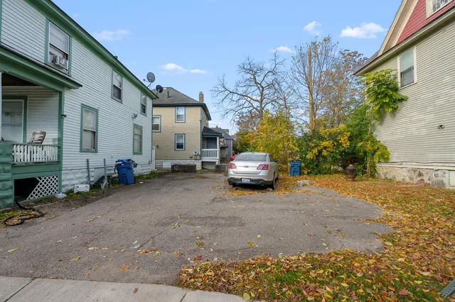 $135,000 | 416 Bellevue Place, Kalamazoo, MI 49007