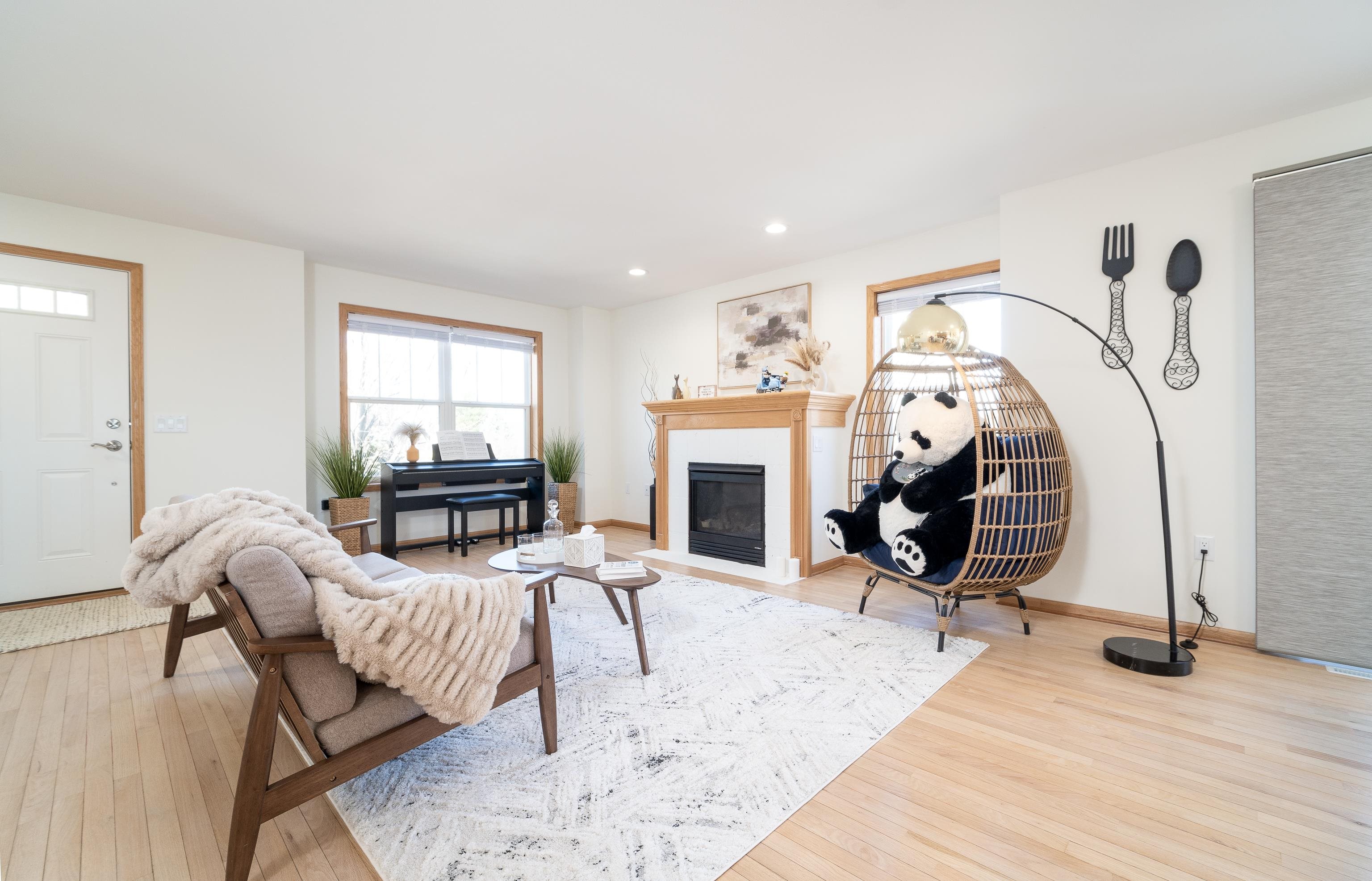 719 Cricket Lane, Unit 6 Middleton, WI 53562 - Photo 7 of 41