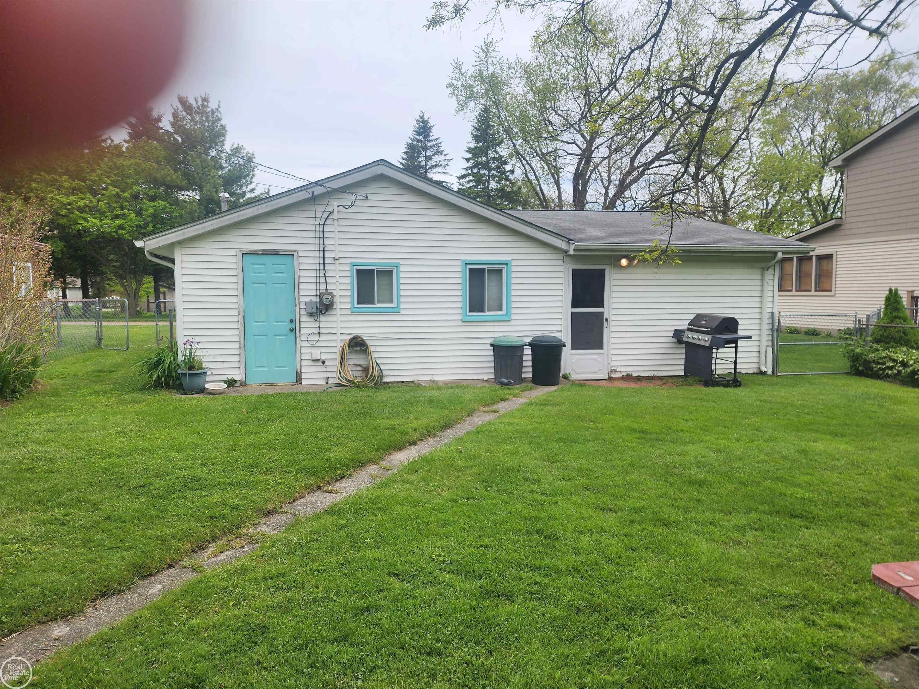7372 Tulip Road Lexington, MI 48450 - Photo 16 of 21