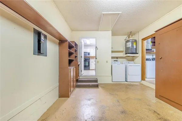 a view of a storage & utility room