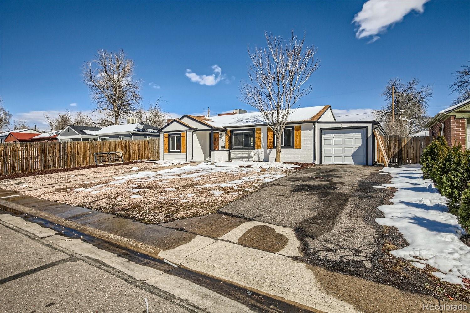 3940 Jackson Street Denver, CO 80205 - Photo 2 of 27