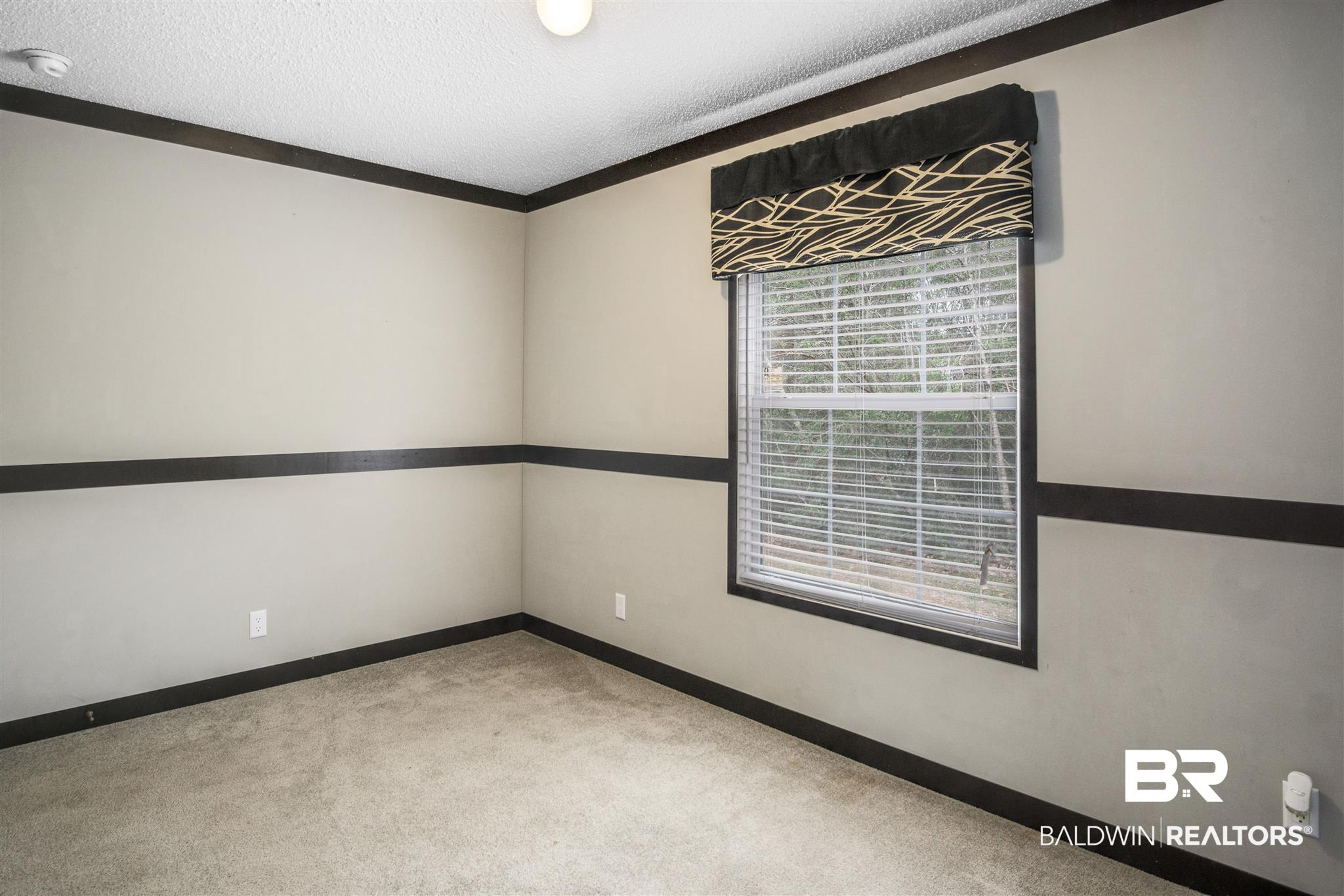 10287 Rte Road Lillian, AL 36549 - Photo 14 of 23