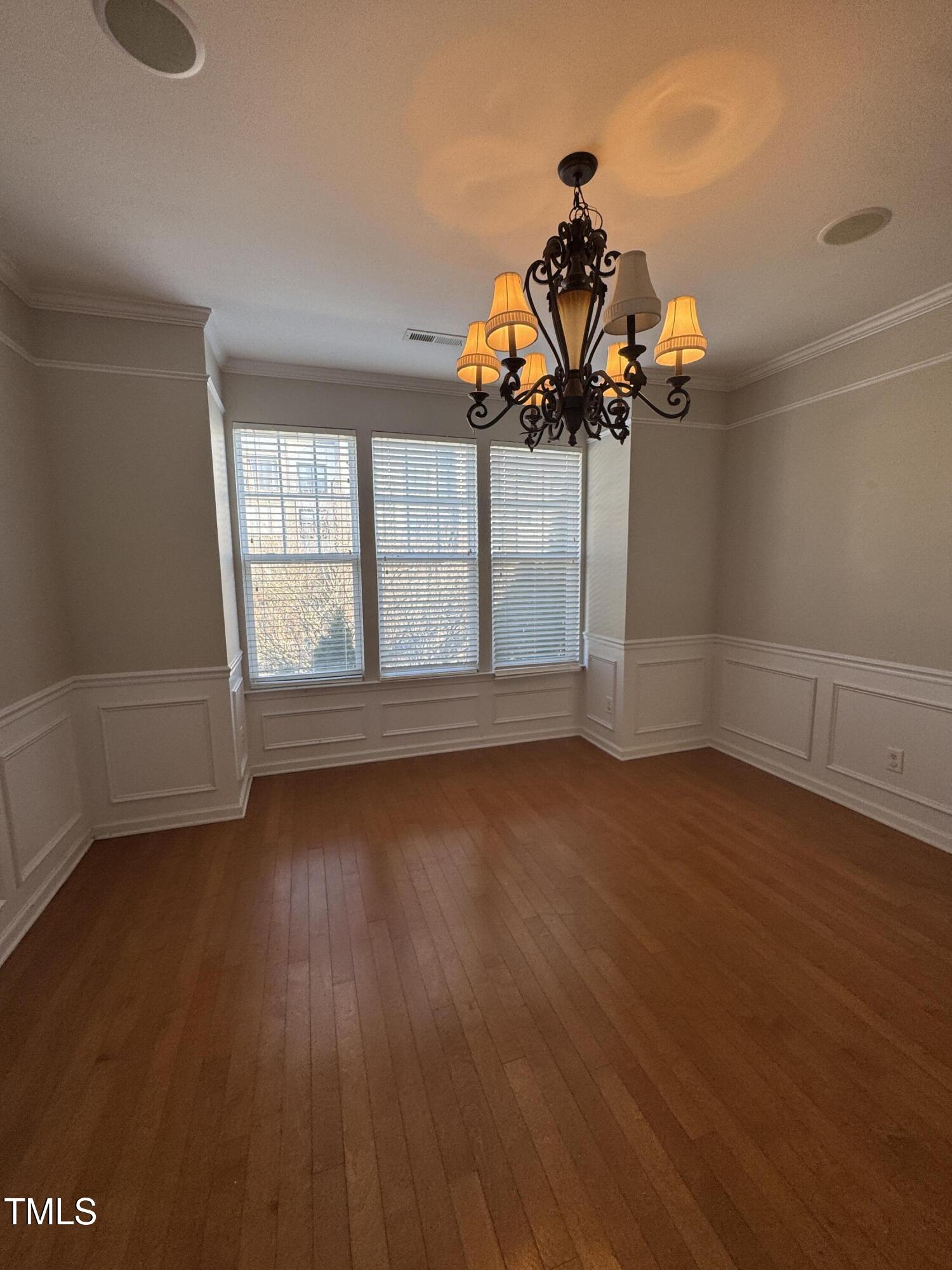 9204 Wooden Road Raleigh, NC 27617 - Photo 6 of 20 IMG_9271