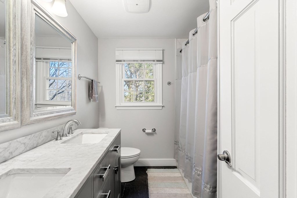 4 Deerberry Lane Andover, MA 01810 - Photo 25 of 41