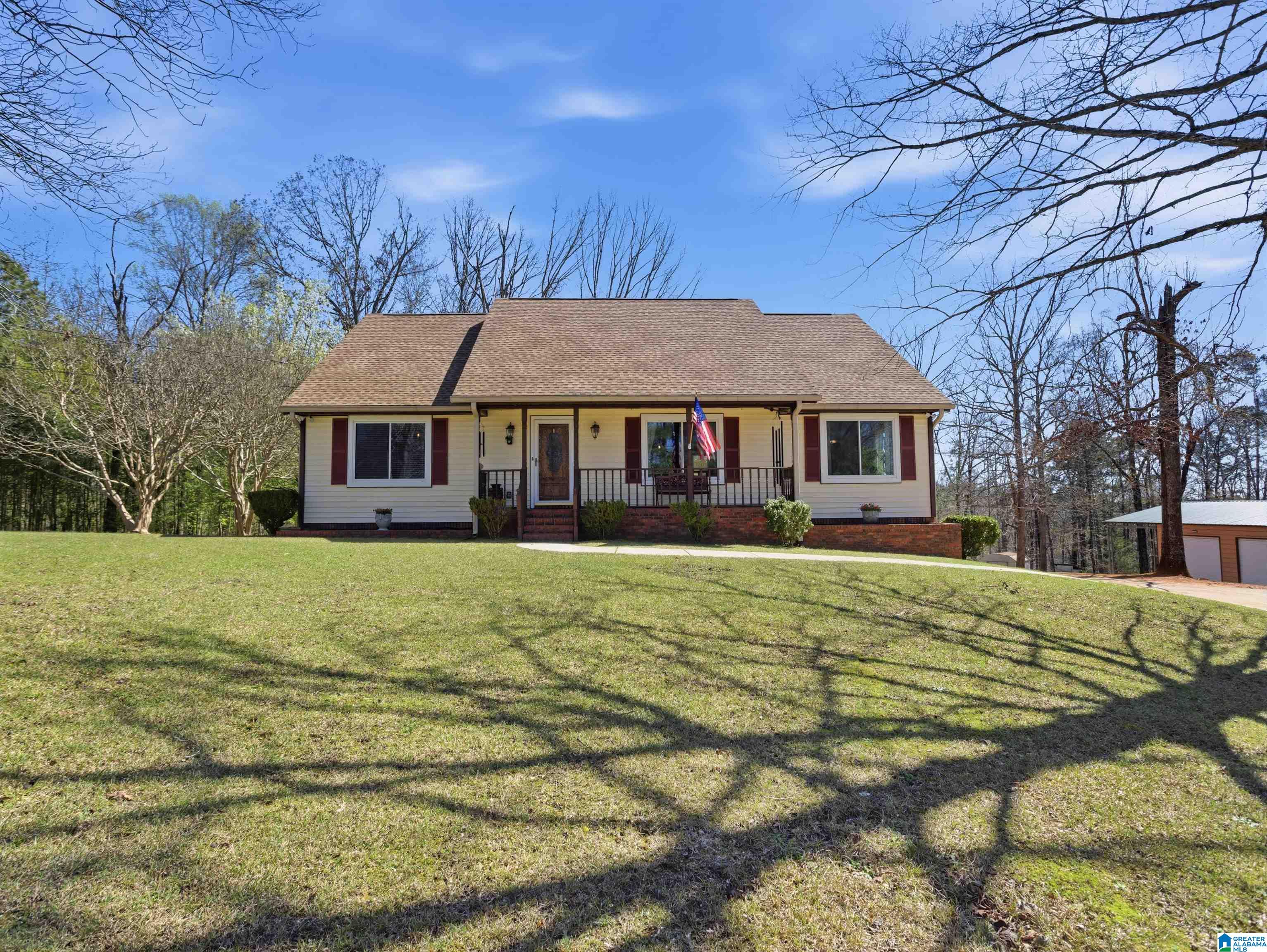 270 Ridge Trail Warrior, AL 35180 - Photo 2 of 61