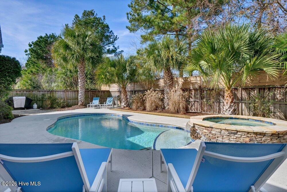 637 Tanbridge Road Wilmington, NC 28405 - Photo 2 of 69 Saltwater Gunite pool & hot tub