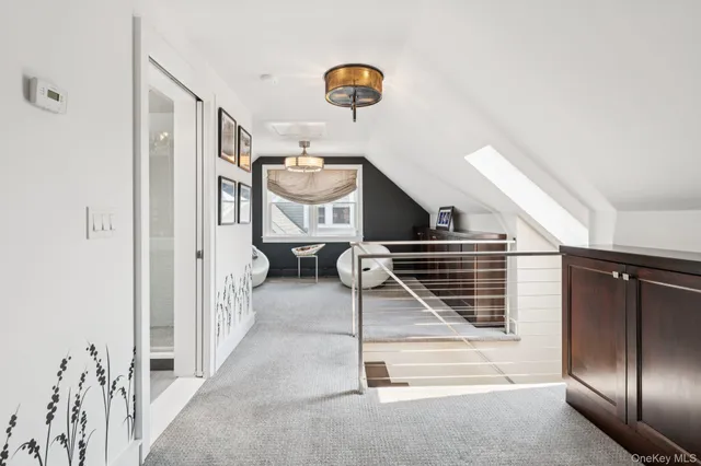 $899,000 | 650 South 9th Street, Lindenhurst, NY 11757