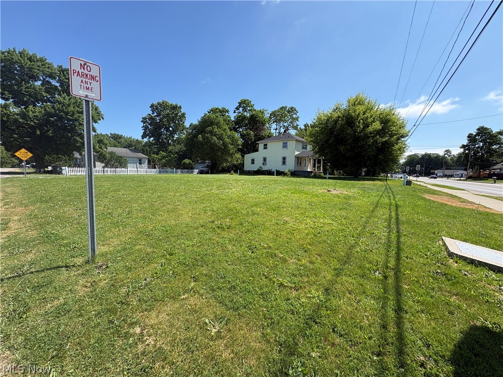 2343 North Ridge Road Lorain, OH 44055 - Photo 4 of 5