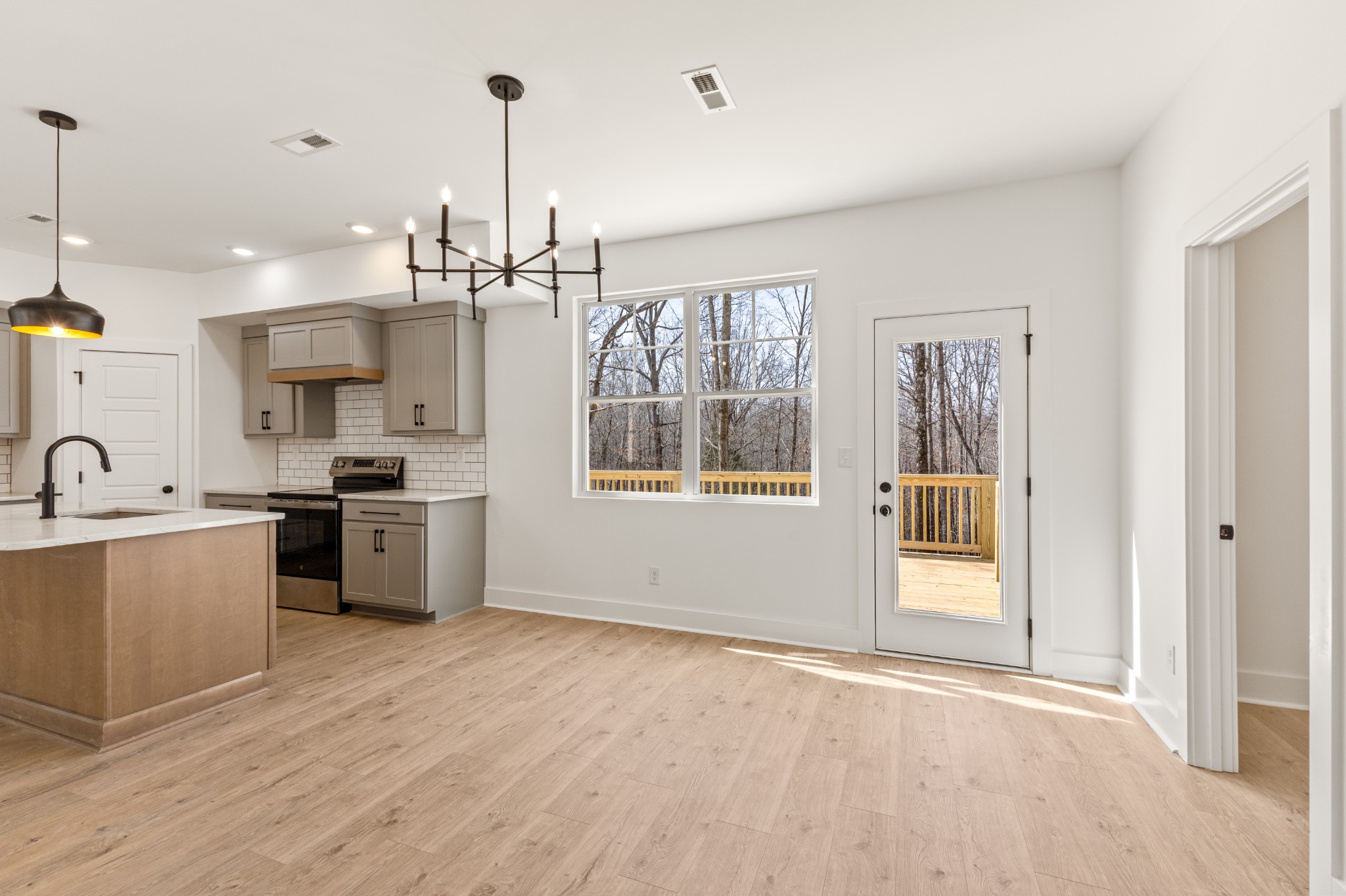 1033 Walnut Grove Road Dickson, TN 37055 - Photo 12 of 45