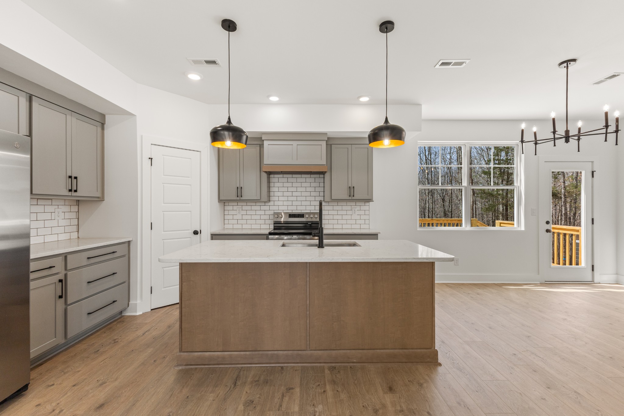 1033 Walnut Grove Road Dickson, TN 37055 - Photo 7 of 45