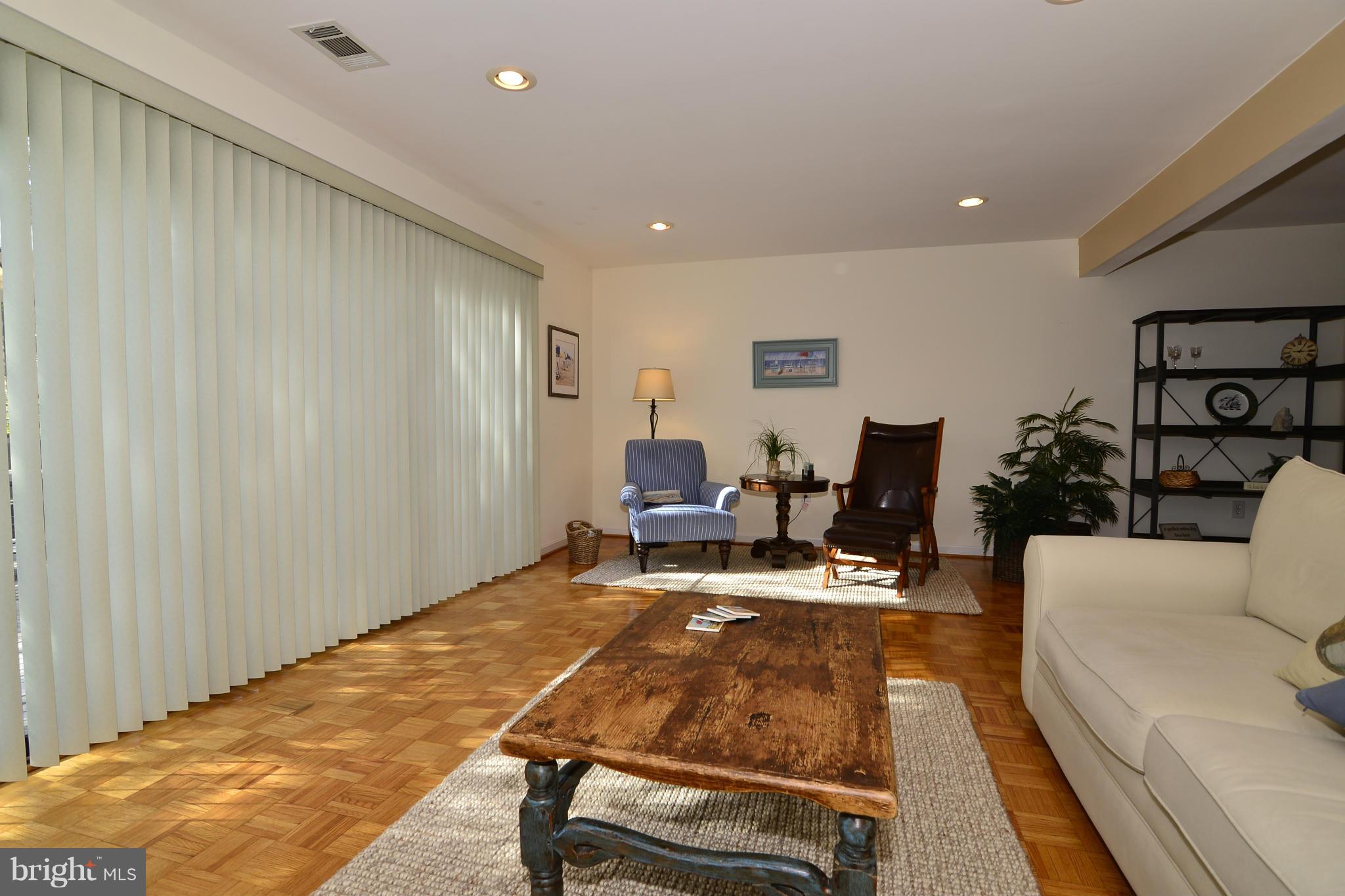 11002 Saffold Way Reston, VA 20190 - Photo 14 of 28 Living Room