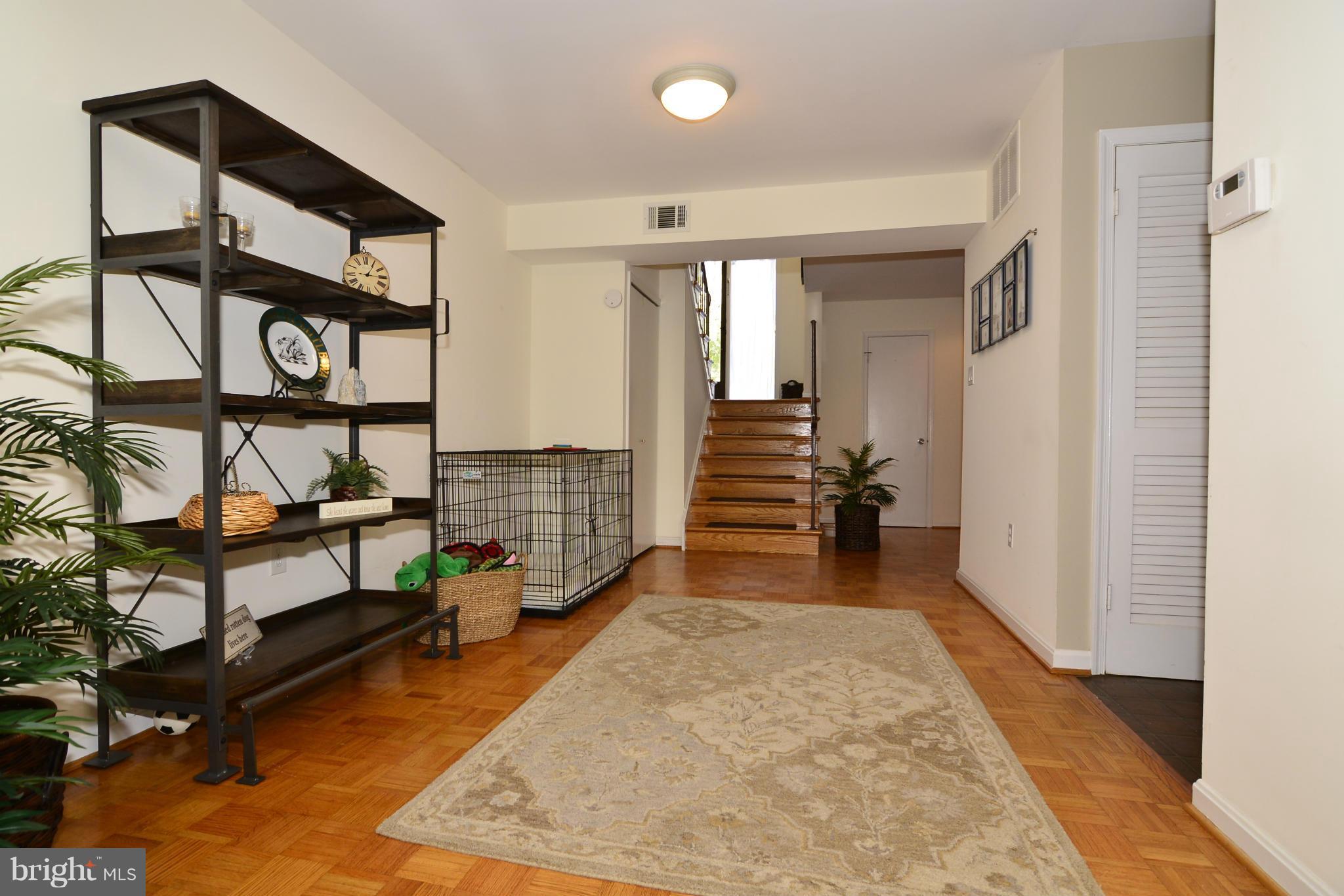 11002 Saffold Way Reston, VA 20190 - Photo 8 of 28 Interior (General)
