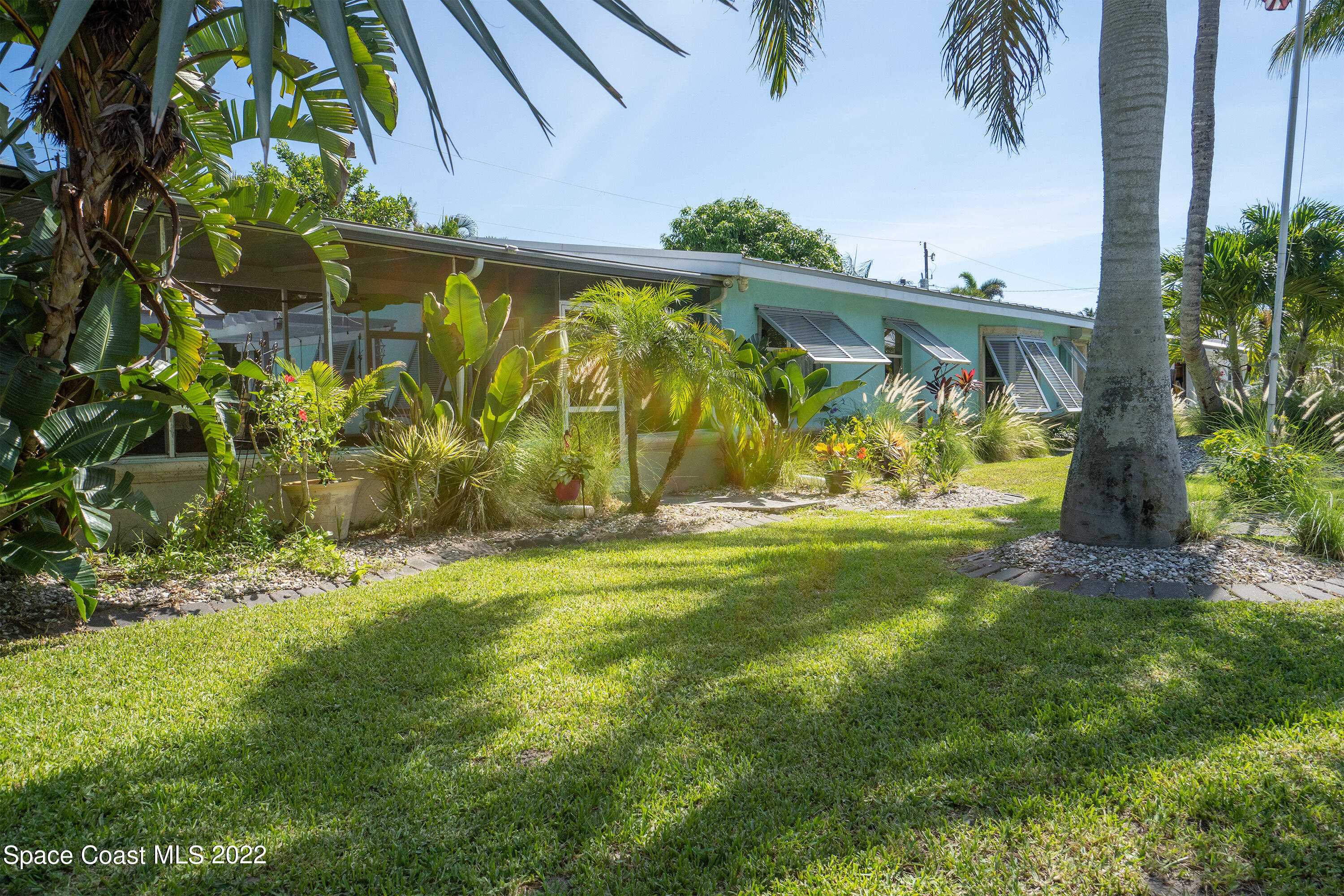 230 Rita Boulevard Melbourne Beach, FL 32951 - Photo 2 of 60 37