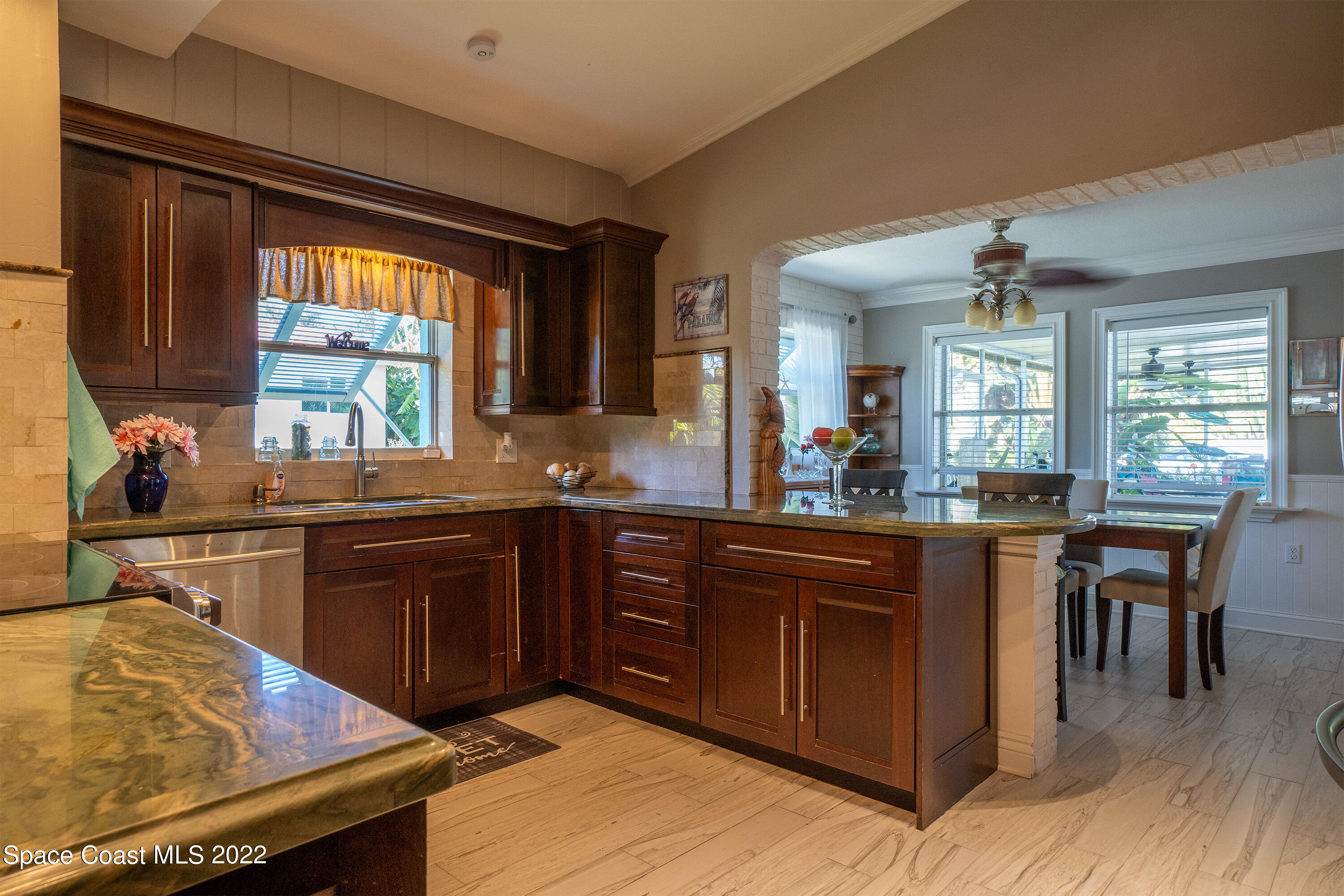 230 Rita Boulevard Melbourne Beach, FL 32951 - Photo 5 of 60 05