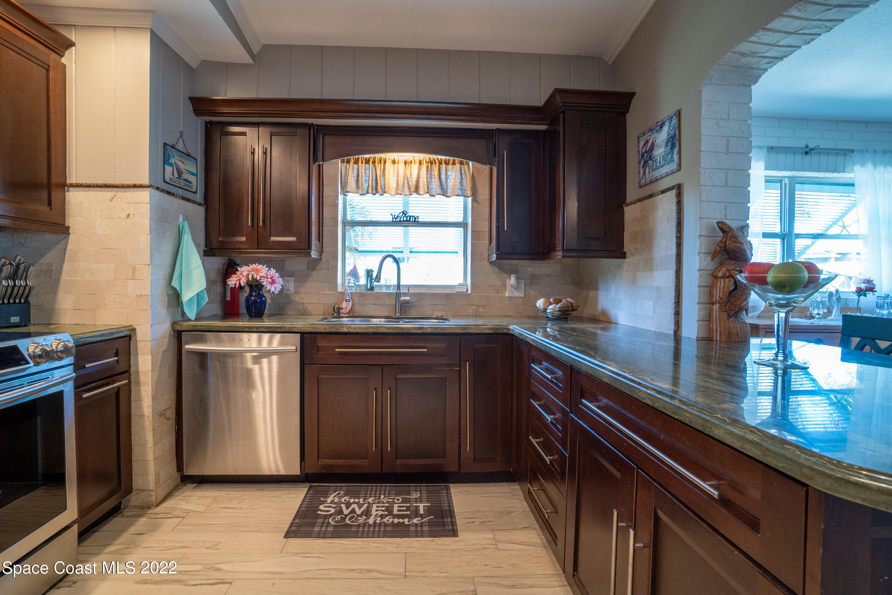 230 Rita Boulevard Melbourne Beach, FL 32951 - Photo 9 of 60 10