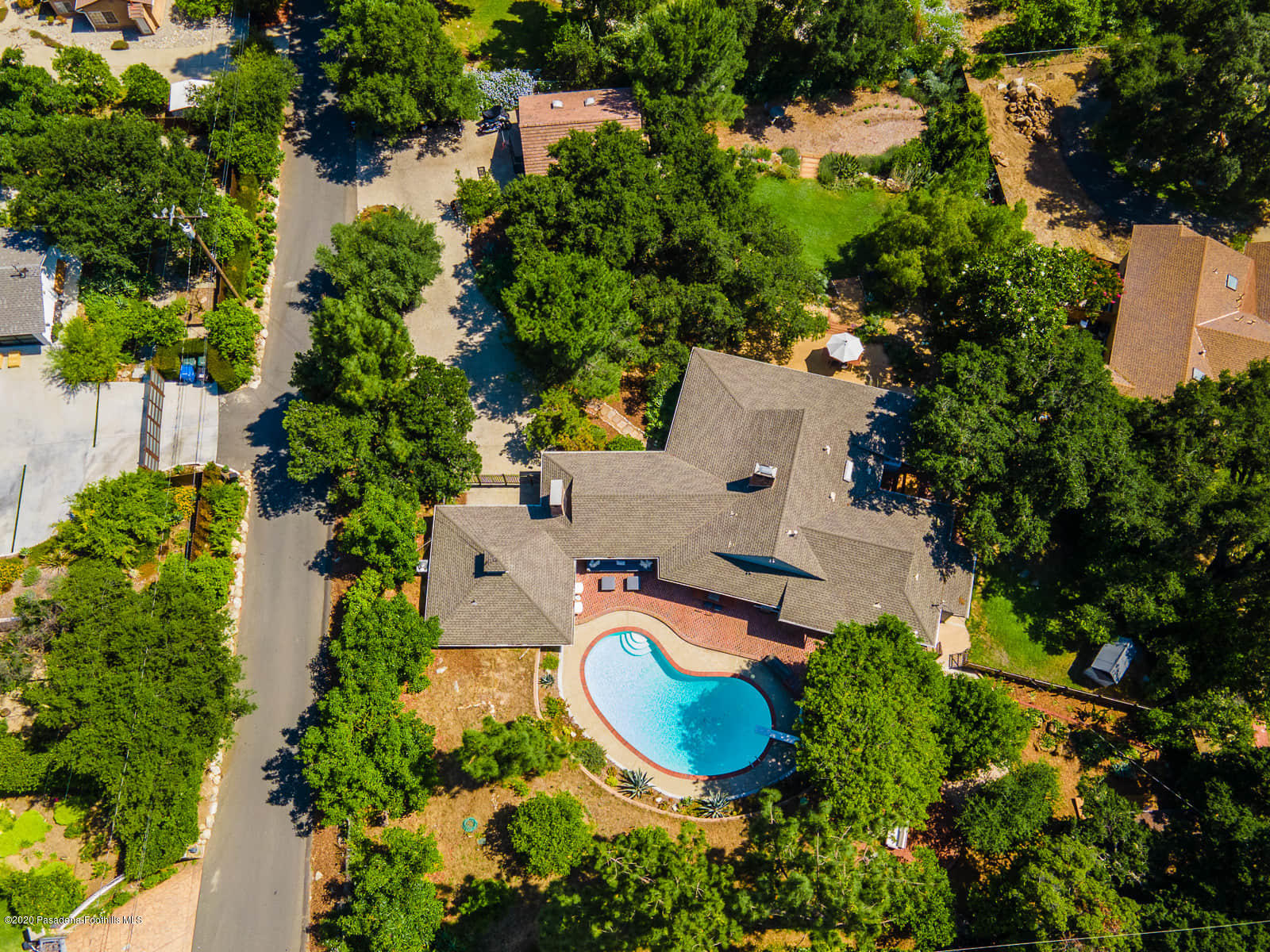 1955 Windover Road Pasadena, CA 91107 - Photo 65 of 71 an aerial view of a house with swimming pool and garden view
