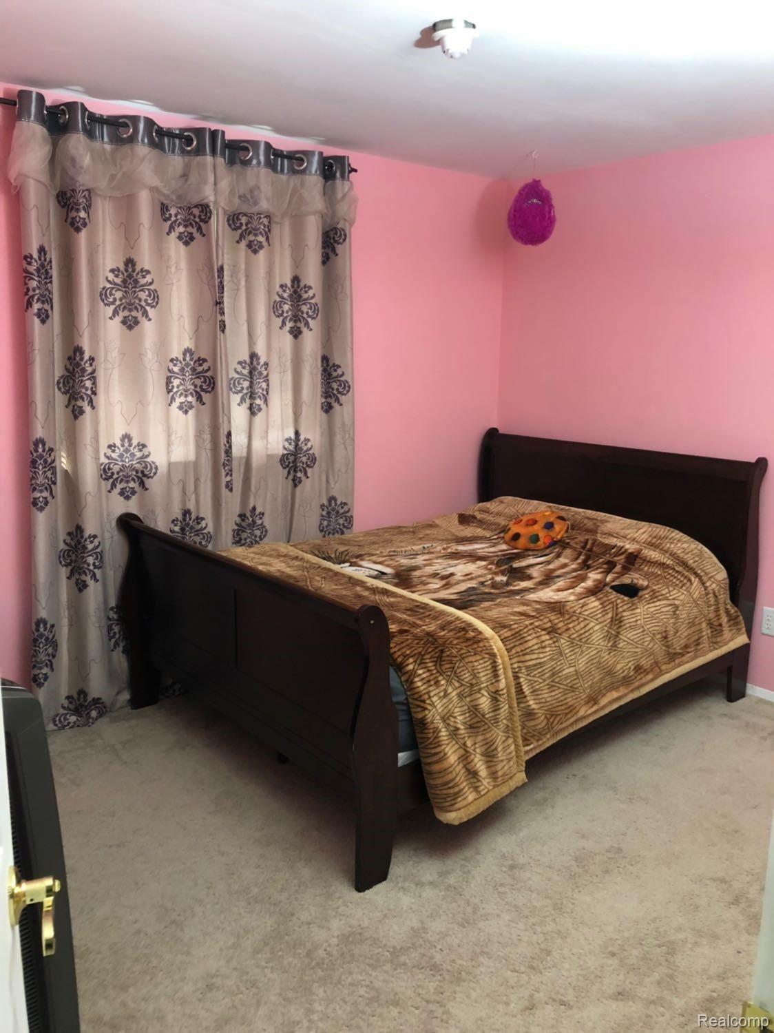 2327 Elmcrest Road Sterling Heights, MI 48310 - Photo 11 of 72 picture_63.jpg