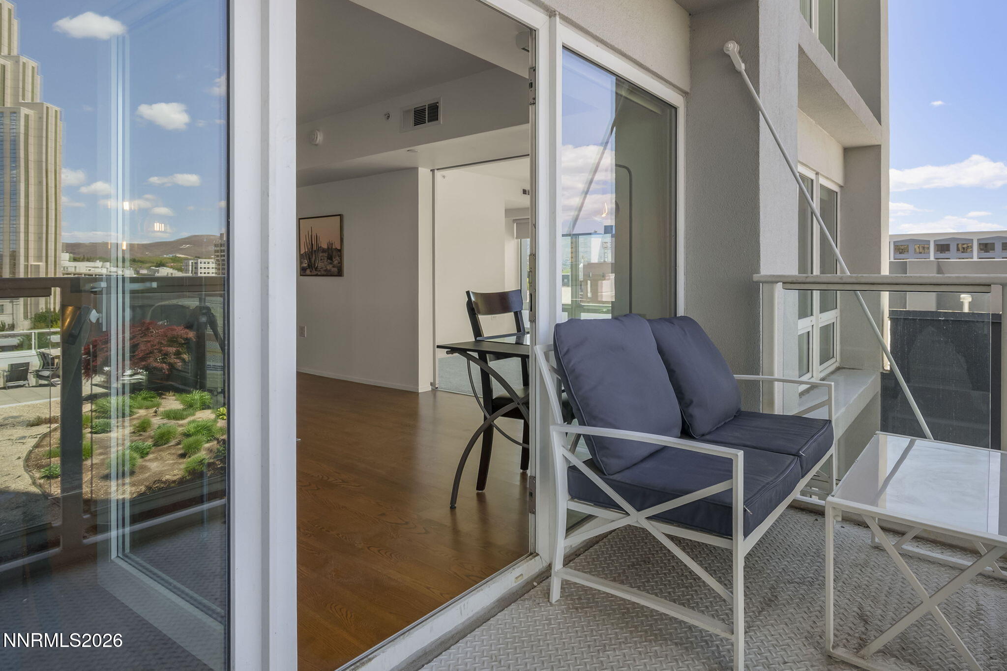 255 North Sierra Street, Unit 717 Reno, NV 89501 - Photo 23 of 33 23-web-or-mls-_DSC0286