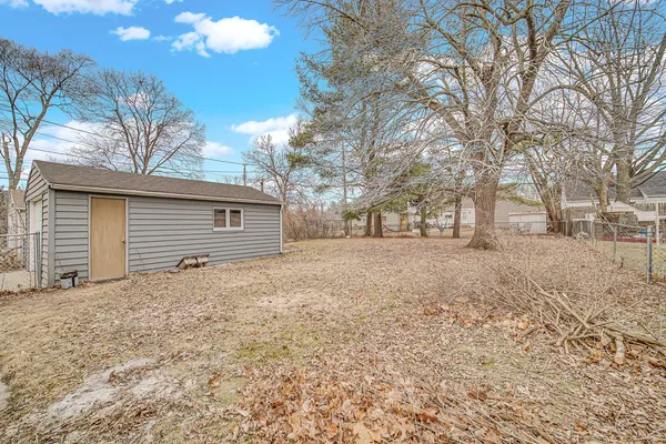 $1,500 | 2611 Ellen Avenue, Rockford, IL 61101