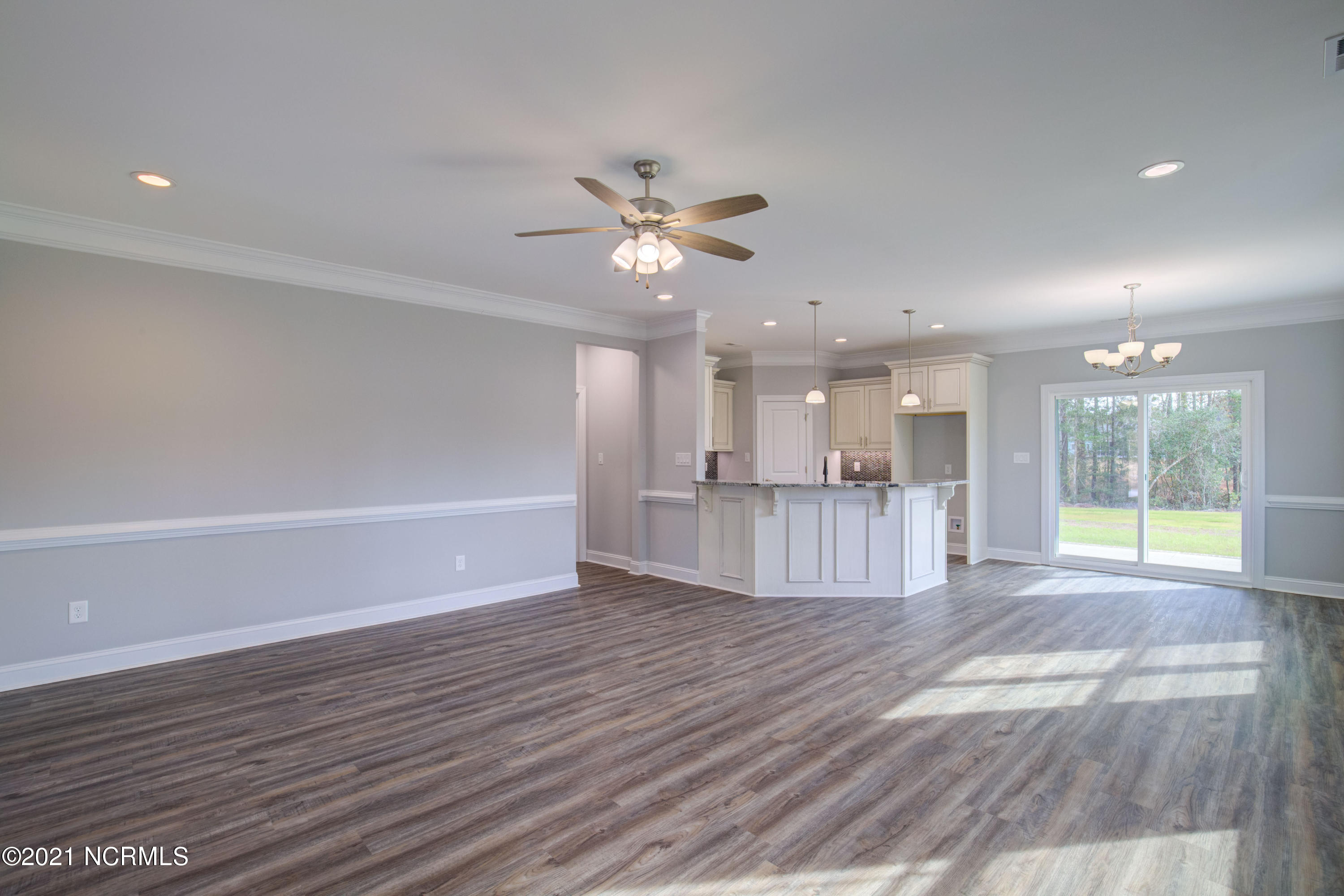 202 Alderman Landing Road Holly Ridge, NC 28445 - Photo 6 of 53 202 Alderman Landing - Interiors_27