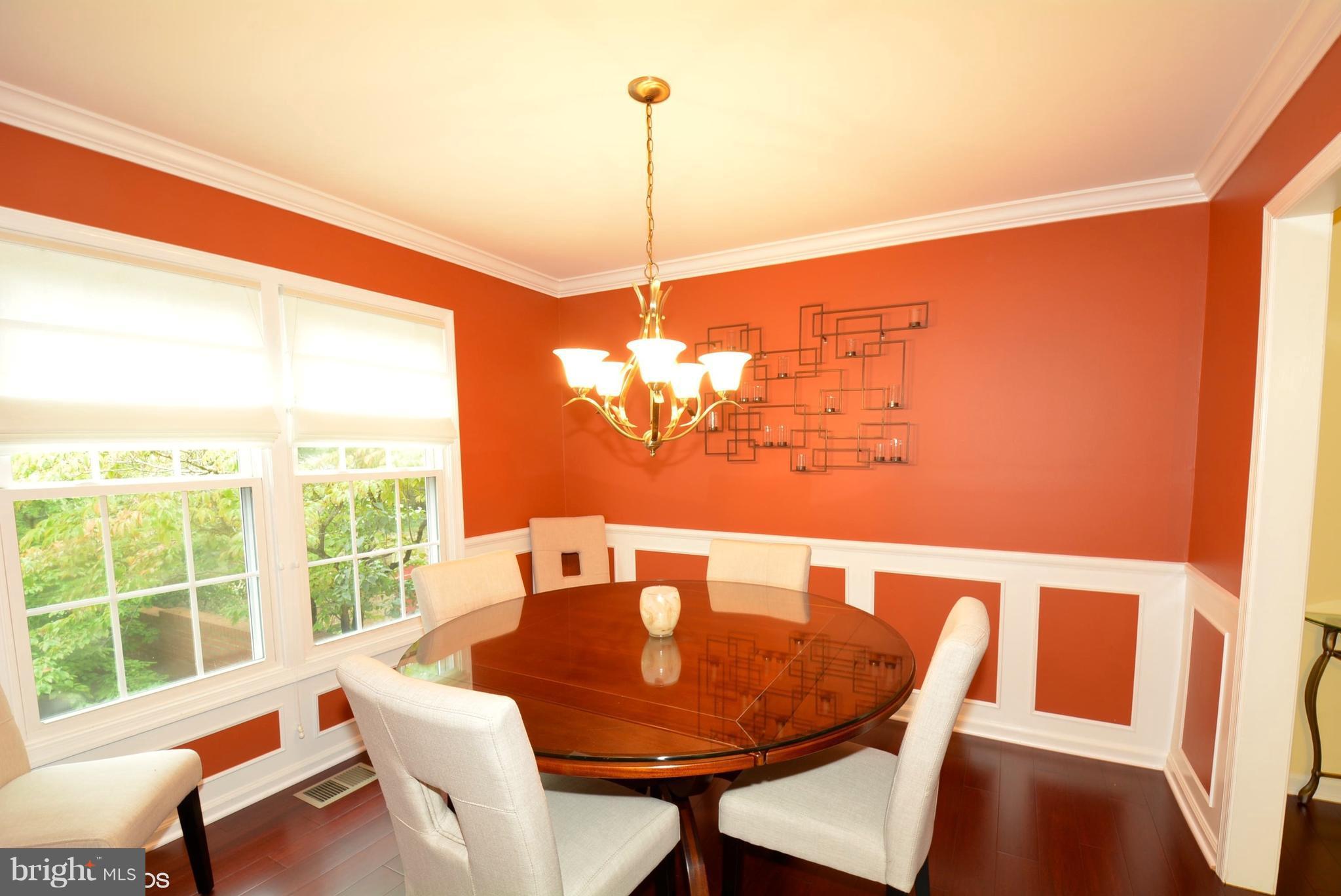 5967 Queenston Street Springfield, VA 22152 - Photo 6 of 27 Dining Room