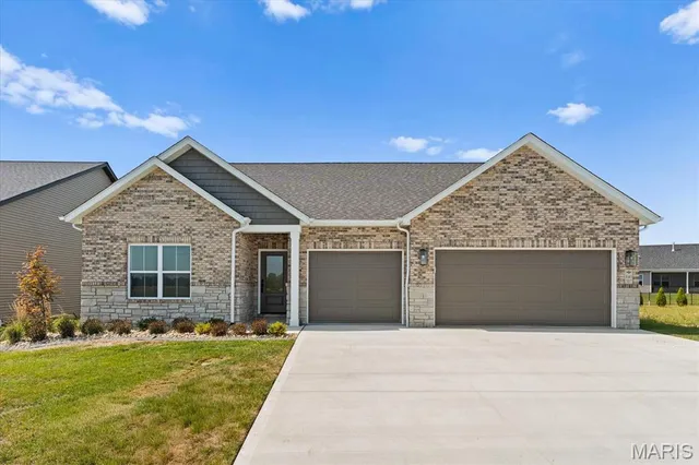 $609,000 | 641 Ambrose Dr., Caseyville, IL 62232