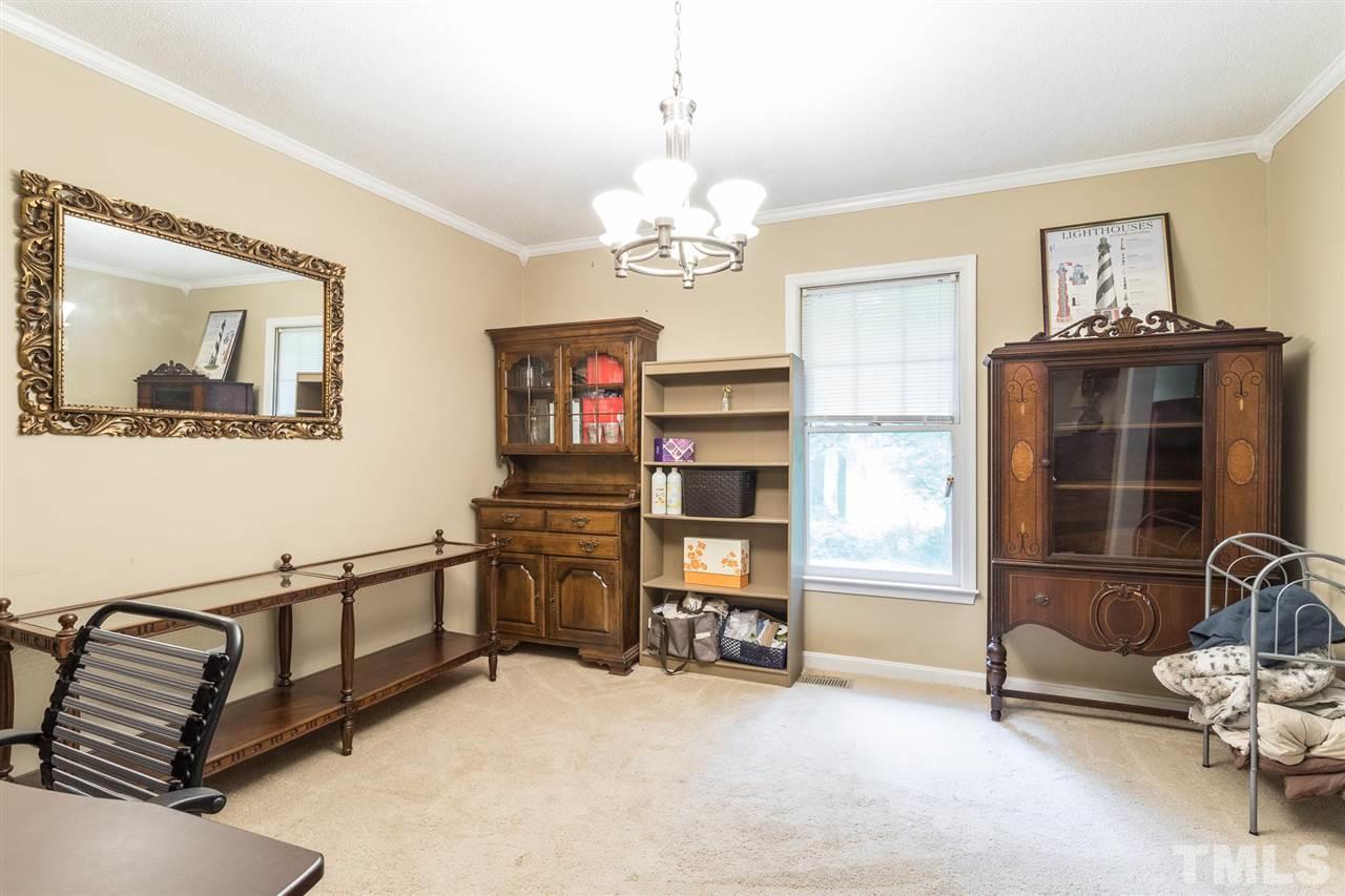 3801 Donna Road Raleigh, NC 27604 - Photo 8 of 30