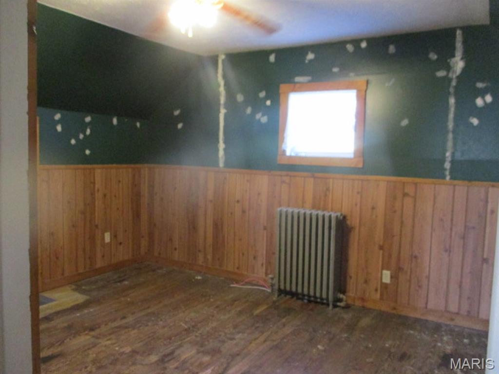 707 North Street Bartelso, IL 62218 - Photo 3 of 12